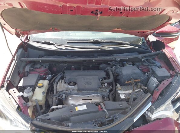 2T3WFREVXJW461138 2018 TOYOTA RAV4 Red Вид ззаду