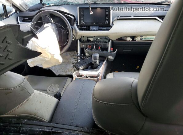 2T3Y1RFV1MW148862 2021 TOYOTA RAV4 White წინა პანელის ხედი