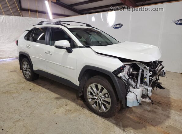 2T3Y1RFV7NW235635 2022 TOYOTA RAV4 White 