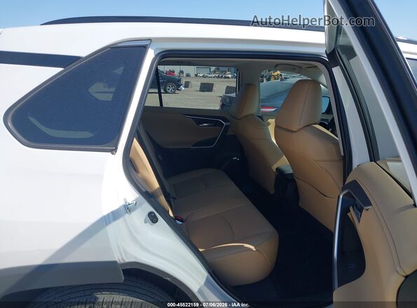 2T3Y1RFV9SW422631 2025 TOYOTA RAV4 White Vista de la etiqueta del VIN