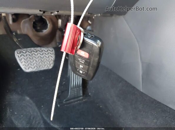 2T3Y1RFV9SW422631 2025 TOYOTA RAV4 White Vista del salpicadero