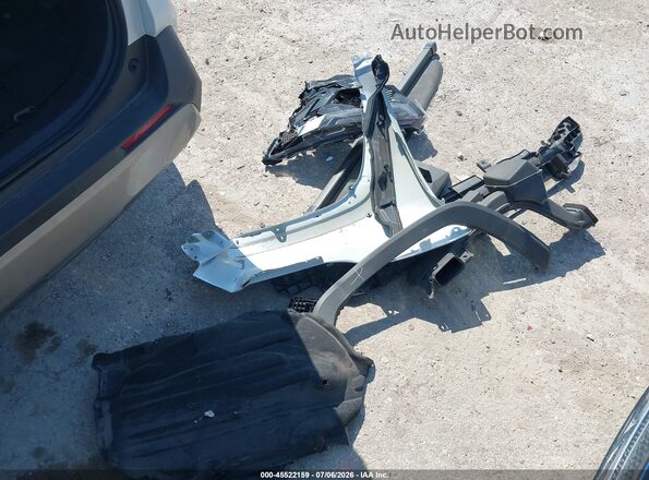 2T3Y1RFV9SW422631 2025 TOYOTA RAV4 White Vista del cuadro de instrumentos