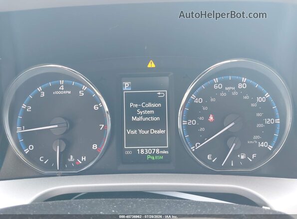 2T3YFREV0HW323157 2017 TOYOTA RAV4 Silver Вид задніх сидінь