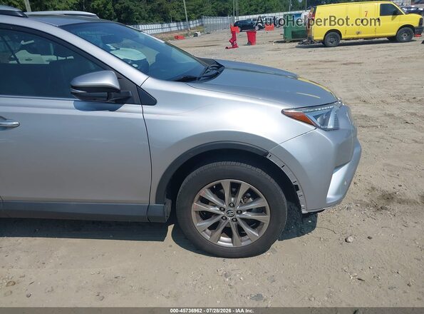 2T3YFREV0HW323157 2017 TOYOTA RAV4 Silver 