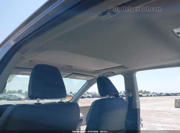 2T3YFREV0HW378711 2017 TOYOTA RAV4 Silver 