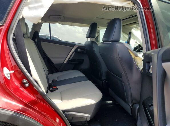 2T3YFREV2JW417286 2018 TOYOTA RAV4 Красный Вид задних сидений