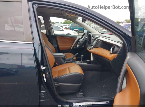 2T3YFREV6HW386425 2017 TOYOTA RAV4 Dark Blue Вид салона спереди