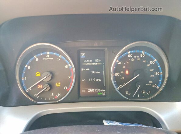 2T3YFREV7JW428445 2018 TOYOTA RAV4 Burgundy ხელსაწყოთა პანელის ხედი