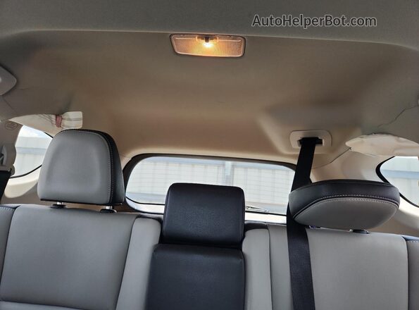2T3YFREV9GW276855 2016 TOYOTA RAV4 Gray Հետևի նստատեղերի տեսք