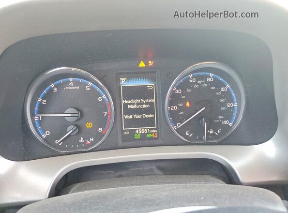 2T3YFREVXHW331900 2017 TOYOTA RAV4 Silver ხელსაწყოთა პანელის ხედი