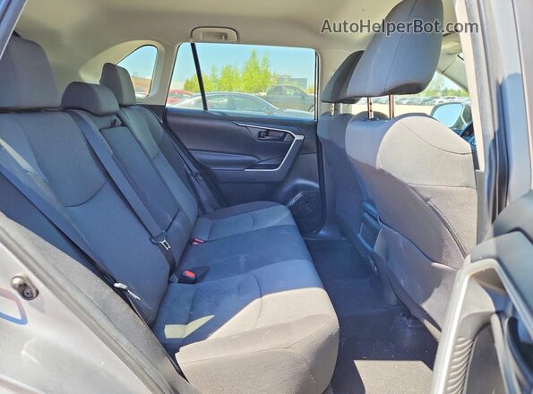 2T3Z1RFV1LC080535 2020 TOYOTA RAV4 Silver Vista interior trasera