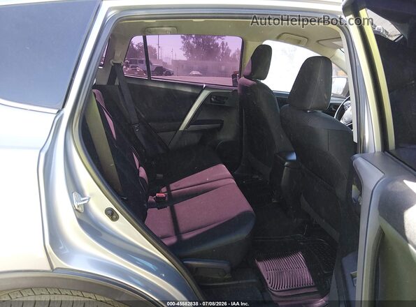 2T3ZFREV0HW326757 2017 TOYOTA RAV4 Silver Vista de la etiqueta del VIN
