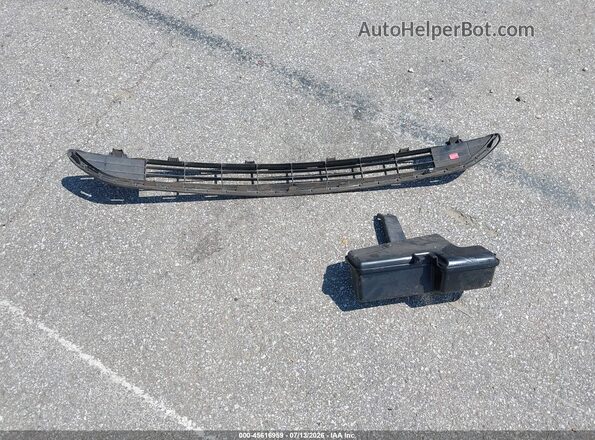 2T3ZFREV0JW475840 2018 TOYOTA RAV4 Red Սարքավորումների վահանակի տեսք