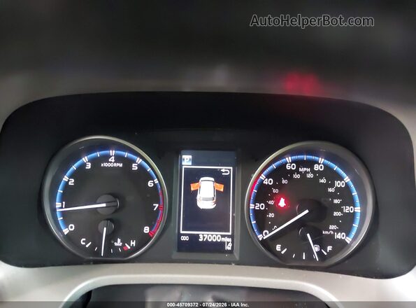 2T3ZFREV1JW471926 2018 TOYOTA RAV4 Серый Вид задних сидений