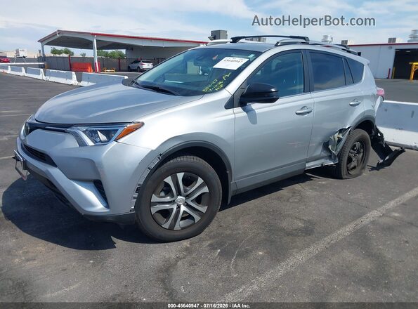 2T3ZFREV2JW455363 2018 TOYOTA RAV4 Silver Передня ліва чверть