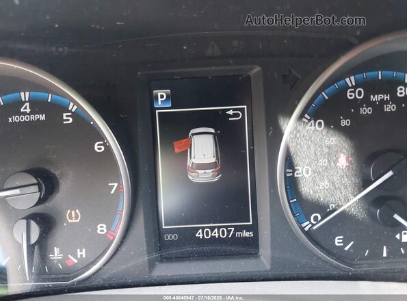 2T3ZFREV2JW455363 2018 TOYOTA RAV4 Silver 
