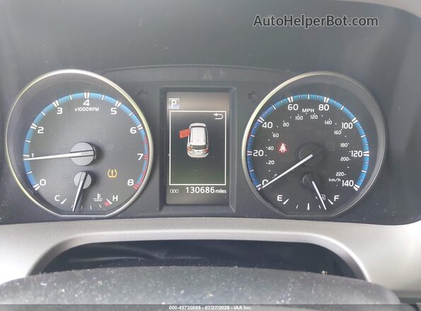 2T3ZFREV3JW512850 2018 TOYOTA RAV4 Black Vista de los asientos traseros