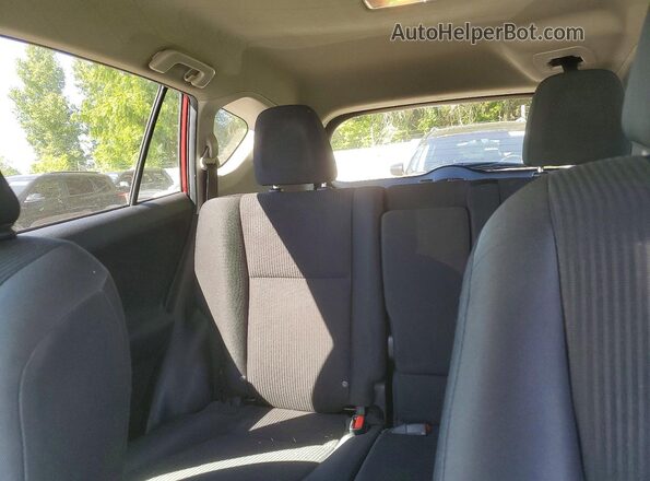 2T3ZFREV4JW422929 2018 TOYOTA RAV4 Red Widok tylnych siedzeń