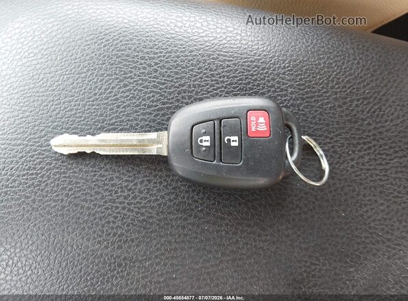 2T3ZFREV5JW430716 2018 TOYOTA RAV4 White Vista del salpicadero