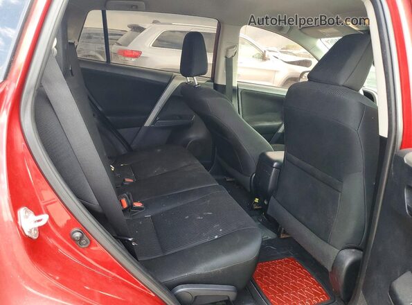 2T3ZFREV6HW362632 2017 TOYOTA RAV4 Red Vista de los asientos traseros