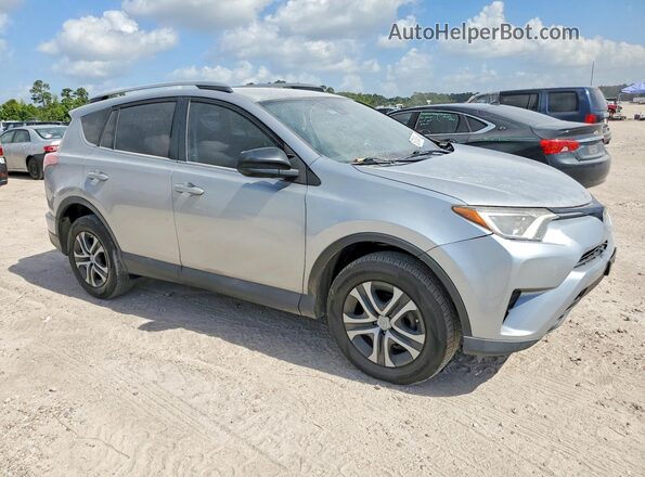 2T3ZFREV8HW342110 2017 TOYOTA RAV4 Silver წინა მარჯვენა
