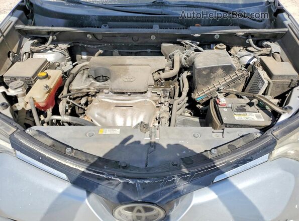 2T3ZFREV8HW342110 2017 TOYOTA RAV4 Silver ძრავის განყოფილების ხედი