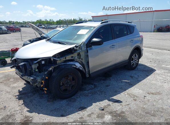 2T3ZFREV8JW418365 2018 TOYOTA RAV4 Silver Vista tres cuartos delantera izquierda
