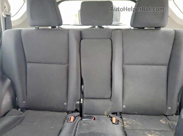 2T3ZFREV9GW243701 2016 TOYOTA RAV4 White Հետևի նստատեղերի տեսք