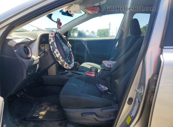 2T3ZFREV9GW272633 2016 TOYOTA RAV4 Серебряный Вид салона спереди