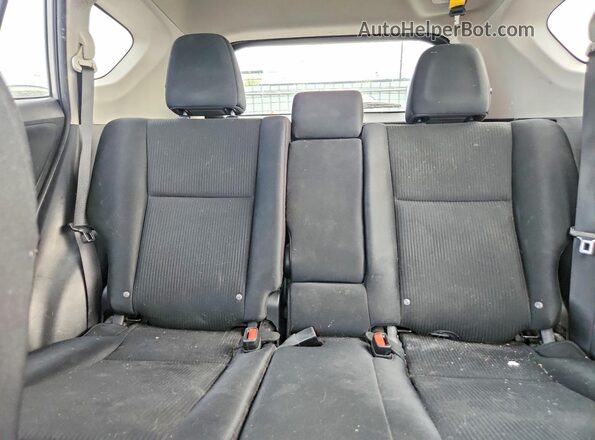 2T3ZFREV9HW393194 2017 TOYOTA RAV4 Silver Vista de los asientos traseros