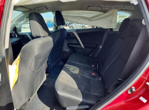 2T3ZFREV9JW489221 2018 TOYOTA RAV4 Red Vista de los asientos traseros