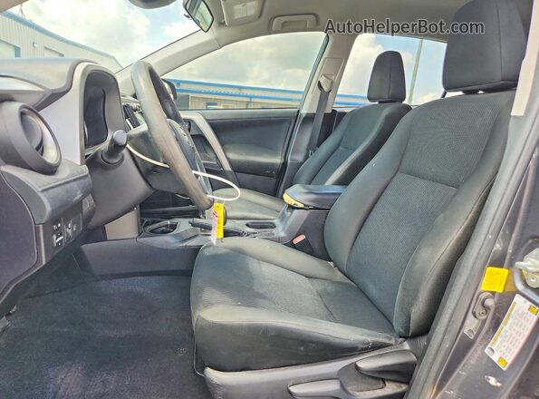 2T3ZFREV9JW511170 2018 TOYOTA RAV4 Gray Widok wnętrza z przodu