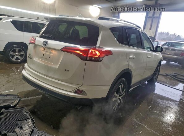 2T3ZFREVXHW343551 2017 TOYOTA RAV4 White Rear right