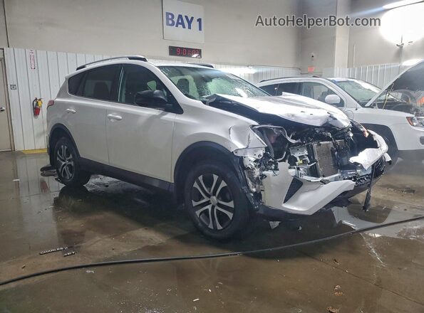 2T3ZFREVXHW343551 2017 TOYOTA RAV4 White Front right