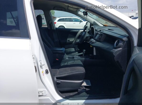 2T3ZFREVXJW425379 2018 TOYOTA RAV4 White წინა სალონის ხედი
