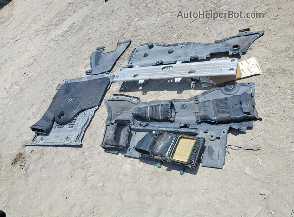 4JGFB5KB0LA081463 2020 MERCEDES-BENZ GLE-CLASS Silver 360 interior view