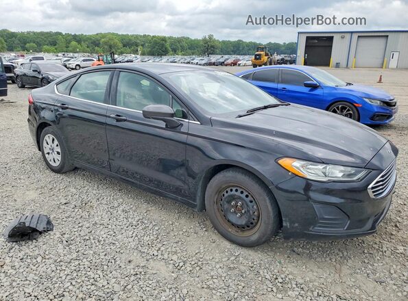 3FA6P0G78KR160984 2019 FORD FUSION Черный Вид спереди