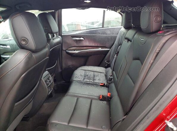 1GYFZER40KF199063 2019 CADILLAC XT4 Red Vista del compartimento del motor