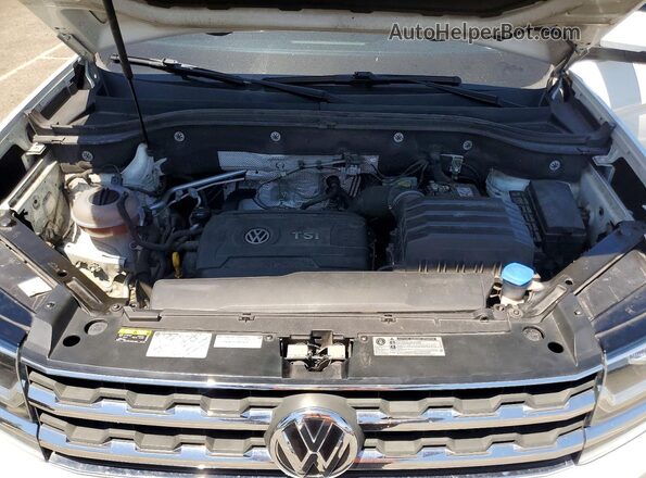 1V2CP2CA2JC592850 2018 VOLKSWAGEN ATLAS White VIN կոդի պիտակի տեսք