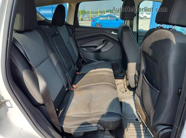 1FMCU0GD1HUE90085 2017 FORD ESCAPE White Вид підкапотного простору