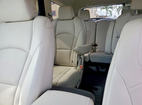 5GAERBKW3PJ162526 2023 BUICK ENCLAVE White Вид задньої частини салону