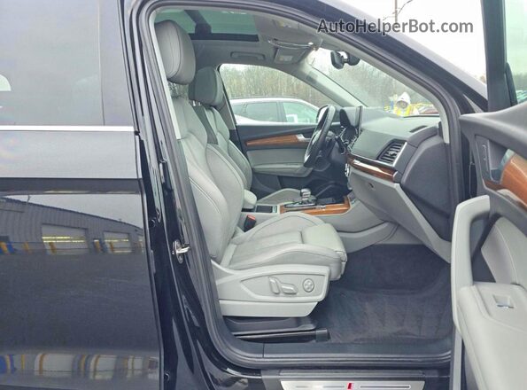 WA1EAAFY1N2063796 2022 AUDI Q5 Black წინა ხედი