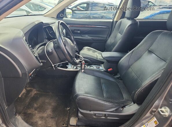 JA4AD3A32HZ070846 2017 MITSUBISHI OUTLANDER Gray Вид салону спереду
