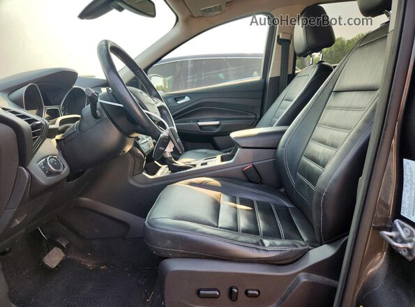 1FMCU9J99HUA02123 2017 FORD ESCAPE Gray Vista del salpicadero