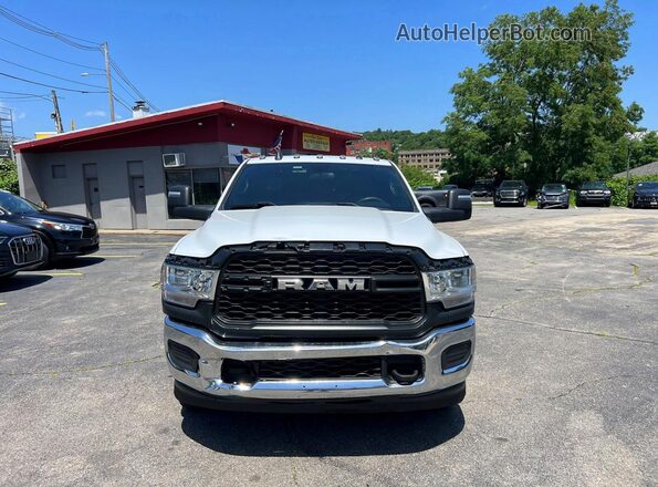3C7WRTCLXPG513448 2023 RAM 3500 White Rear view