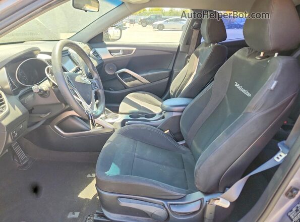 KMHTC6AD9GU257424 2016 HYUNDAI VELOSTER Gray Dashboard view