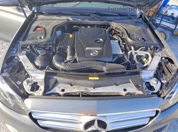 WDDZF4JB4KA689072 2019 MERCEDES-BENZ E Gray Vista del compartimento del motor