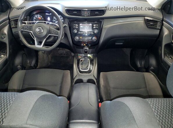 JN1BJ1CR6JW285620 2018 NISSAN ROGUE Black Instrument cluster view
