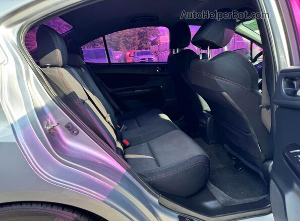 JF1VA1B67H9818865 2017 SUBARU WRX Silver Widok wnętrza z tyłu