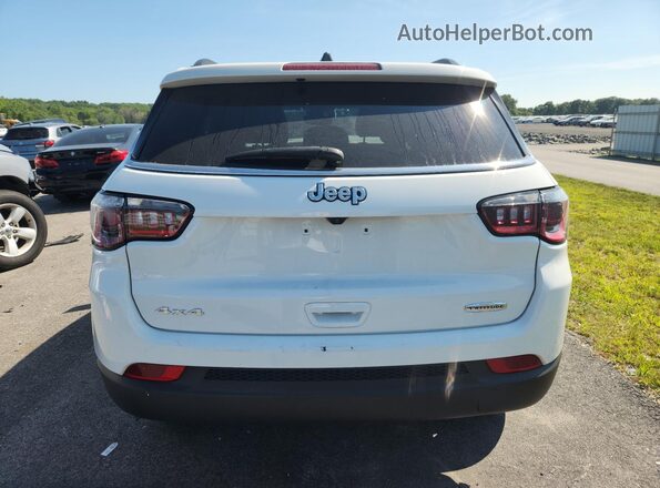 3C4NJDBN9RT138607 2024 JEEP COMPASS White 